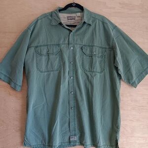 Levi's Short Sleeve Button-Up Shirt - XL Green retro throwback